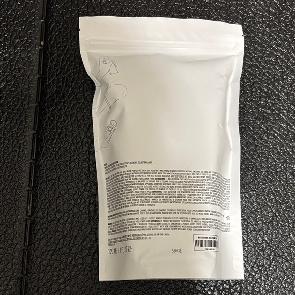 85/66 IL Makiage sun foam - Picture 4 of 4